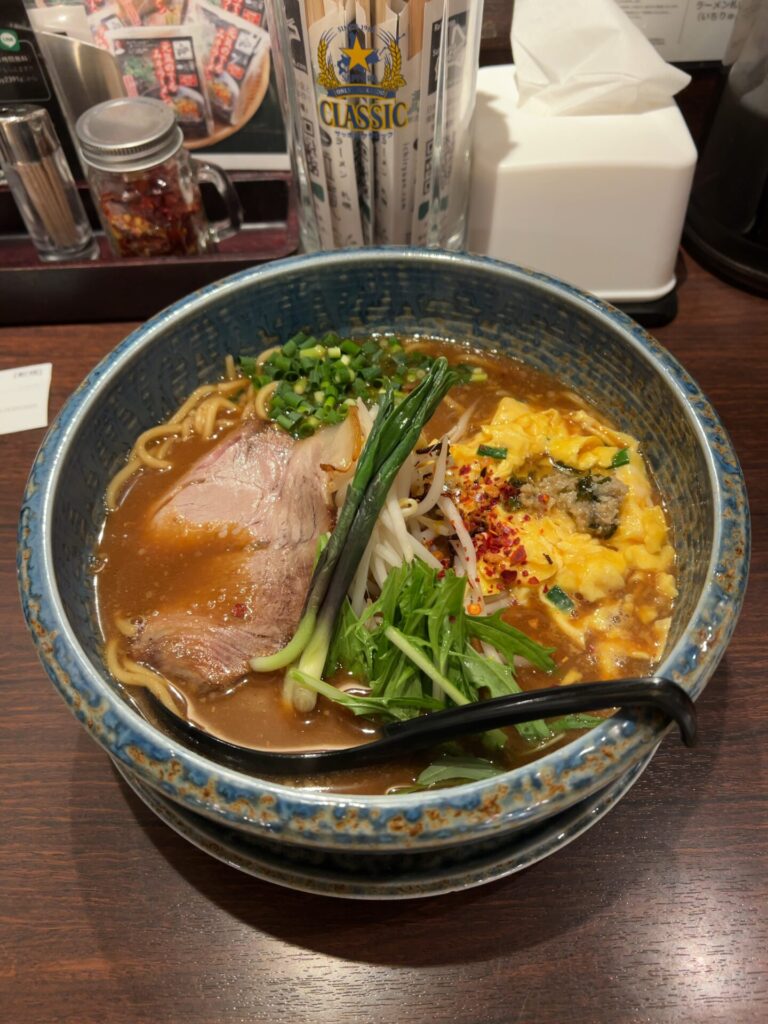 一粒庵（いちりゅうあん）元気のでるみそラーメン DX