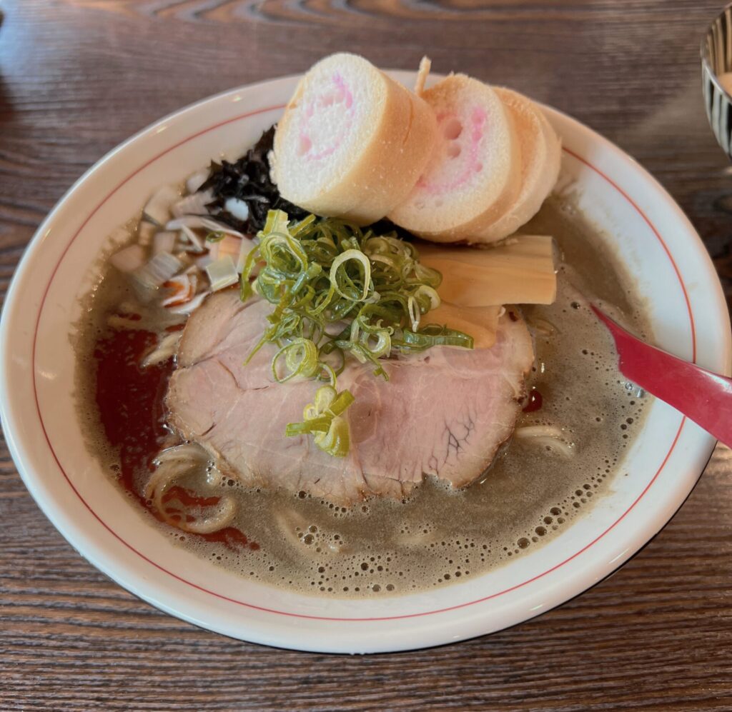 お麩トッピングのカラニボ